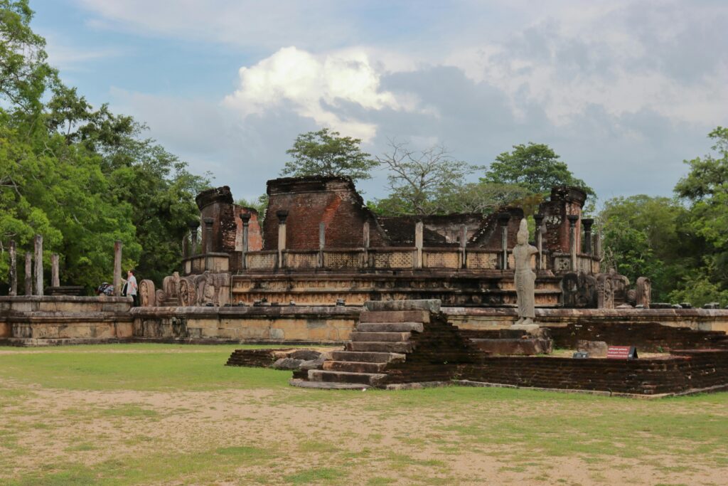 🏛️ Polonnaruwa – The Medieval Capital of Sri Lanka